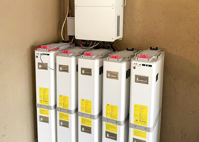 lagos island solar lithium solar battery
